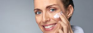 4 Things to Look for in an Eye Cream or Serum